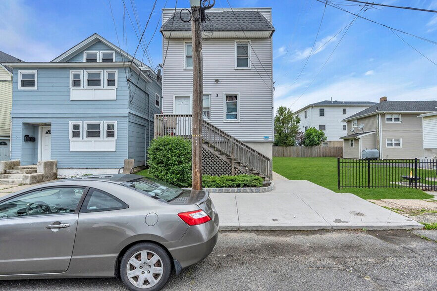 More Photos Of 3 Oceanview Ave, Keansburg Apartments For Sale