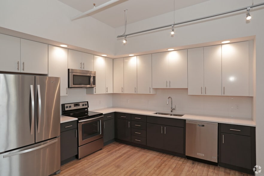 More Photos Of 2658 Scranton Rd, Cleveland Apartments For Lease