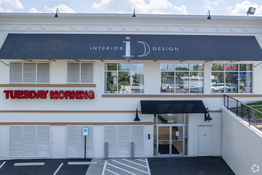 More Photos Of 8160-8180 Montgomery Rd, Cincinnati Unknown For Lease