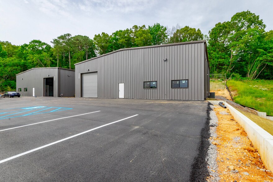 More Photos Of 3906 Caine Ln, Chattanooga Industrial For Sale