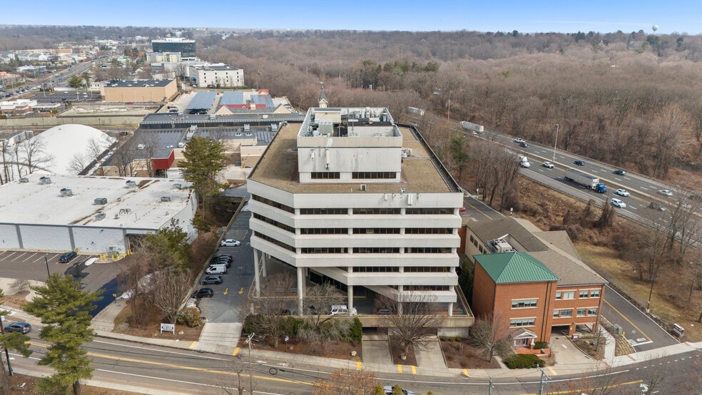 More Photos Of 40 Richards Ave, Norwalk Office For Lease