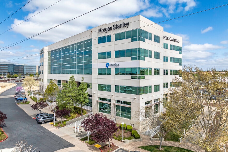 More Photos Of 1478 Stone Point Dr, Roseville Office For Lease