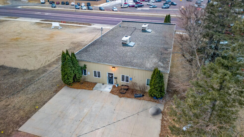 More Photos Of 411 S State St, Fairmont Light Distribution For Sale