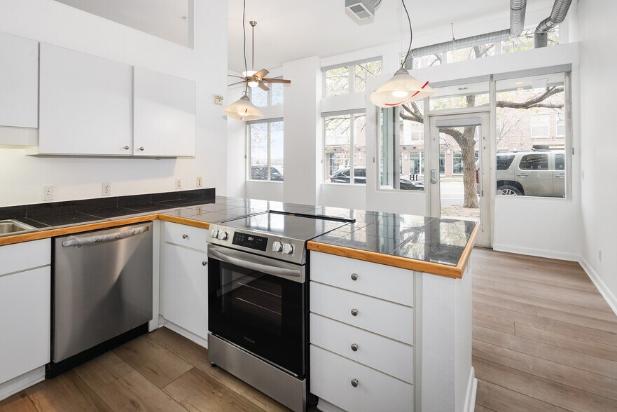 More Photos Of 2501 15th St, Denver Office Residential For Sale