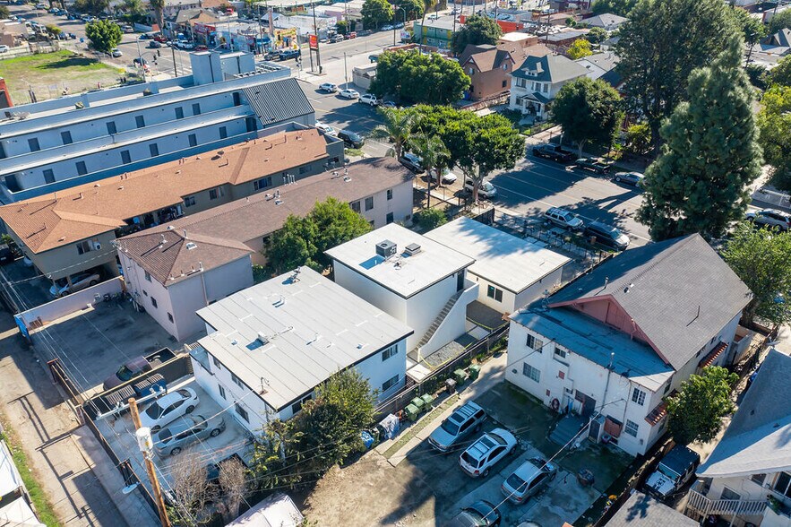 More Photos Of 1023 E 28th St, Los Angeles Apartments For Sale