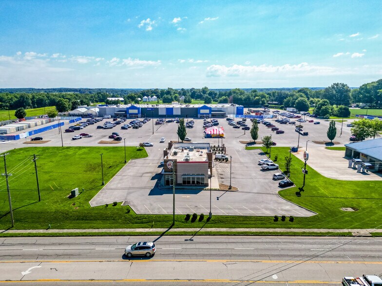 More Photos Of 1697 N Main St, Beaver Dam General Retail For Sale