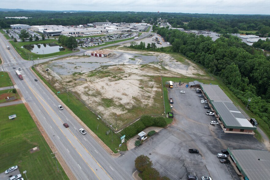 More Photos Of 452 Hyatt St, Gaffney Land For Lease