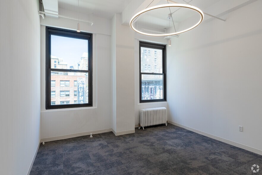 More Photos Of 469 Seventh Ave, New York Office Residential For Lease