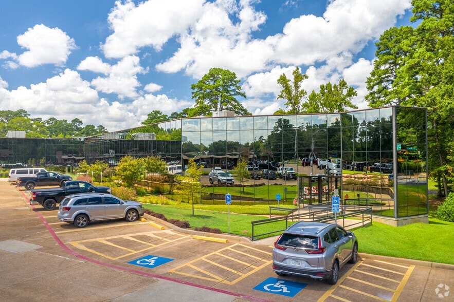 More Photos Of 1127 Judson Rd, Longview Office For Lease