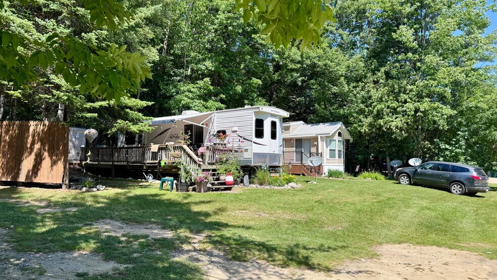 More Photos Of 3600 County Road 54 NE, Longville Hotel For Sale