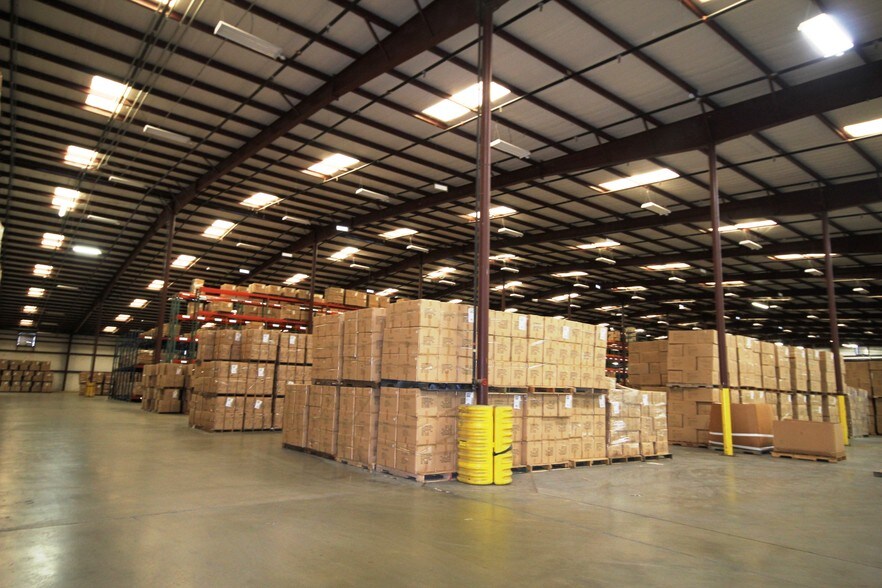 More Photos Of 2938 Brown Rd, Marshall Industrial For Sale