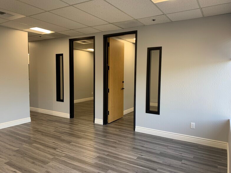 More Photos Of 950 S Bascom Ave, San Jose Office For Lease