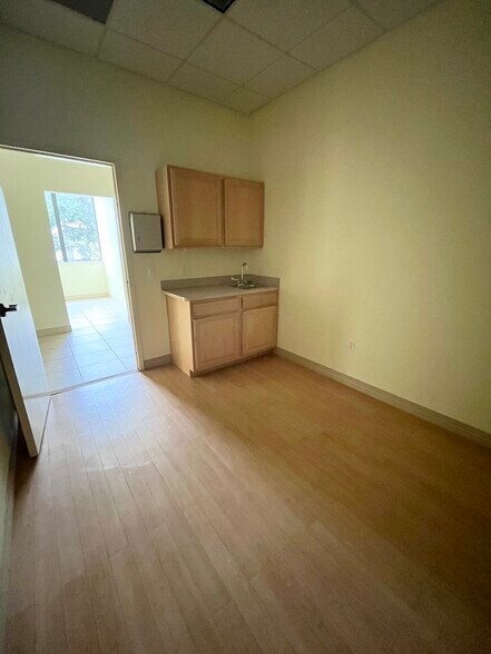 More Photos Of 2405 N Courtenay Pky, Merritt Island Medical For Sale