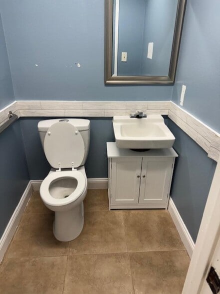 More Photos Of 1311 US Highway 1, Rockledge Medical For Lease