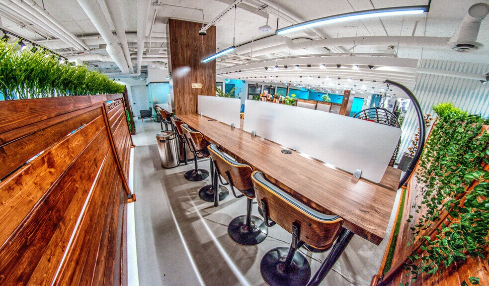 More Photos Of 252 W Esplanade, North Vancouver Coworking Space