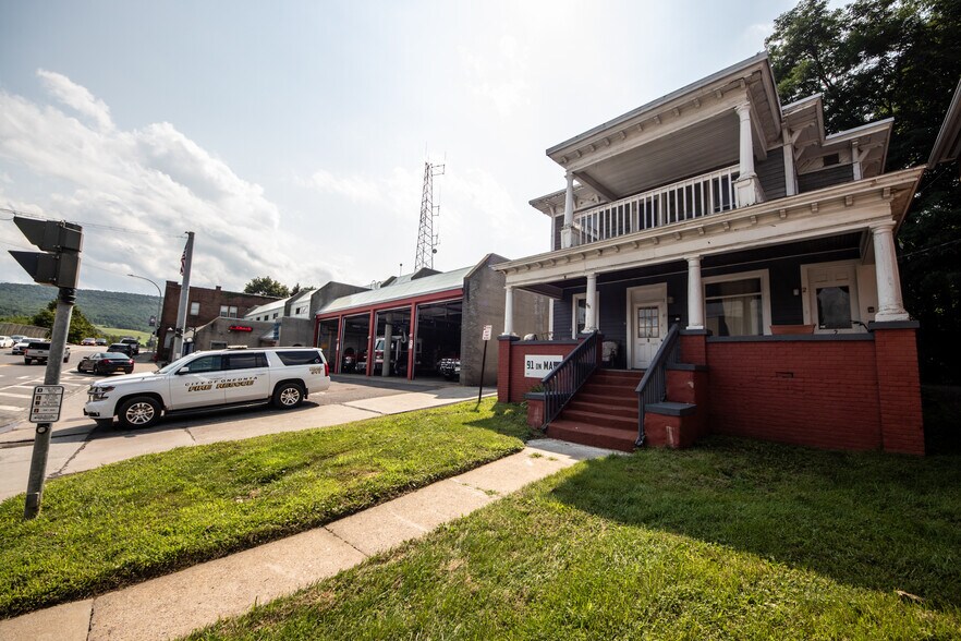 More Photos Of 91 Main St, Oneonta Apartments For Sale