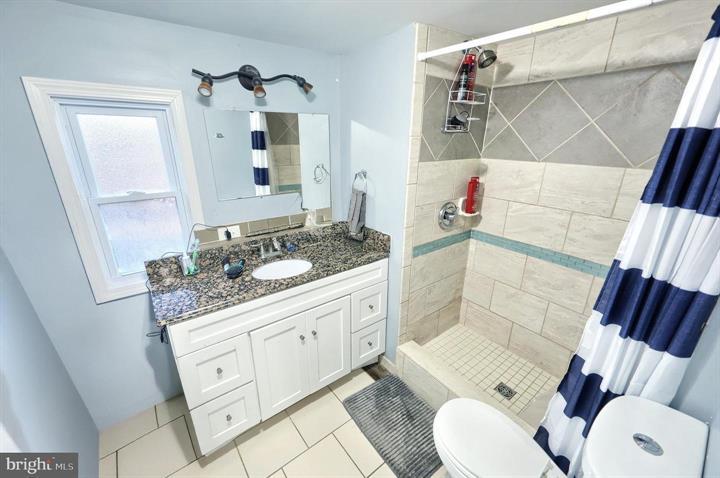 More Photos Of 1678 Prayer Mission Rd, Windsor Light Manufacturing For Sale