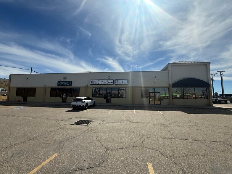 More Photos Of 5676 S 1900 W, Roy General Retail For Lease