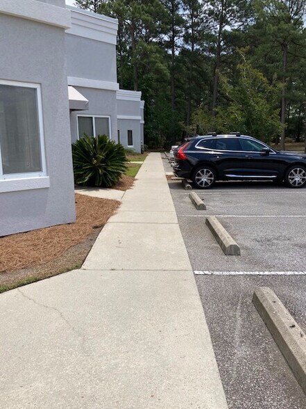 More Photos Of 119 Springhall Dr, Goose Creek Medical For Sale