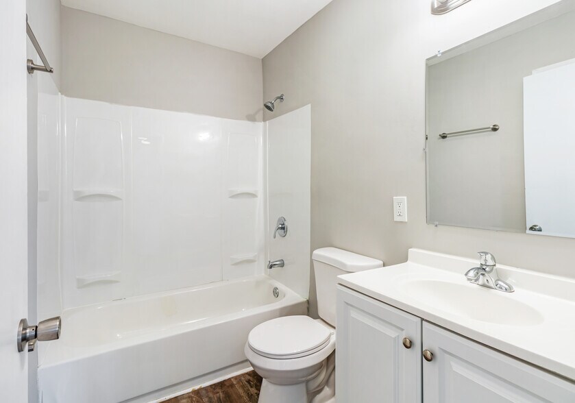 More Photos Of 400 N Kelsey St, Sturgis Apartments For Sale