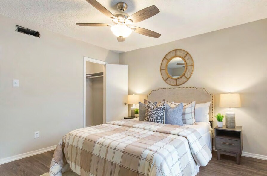 More Photos Of 1830 W Rundberg Ln, Austin Apartments For Sale