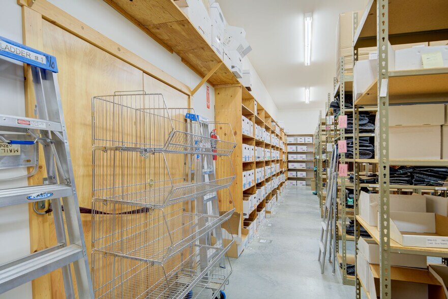 More Photos Of 6597 Falcon Ln, Bozeman Industrial For Sale