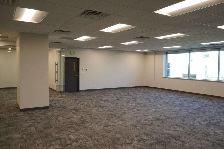 More Photos Of 480-518 W 800 N, Orem Medical For Lease