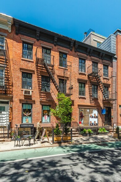 More Photos Of 13-15 Christopher St, New York Apartments For Sale