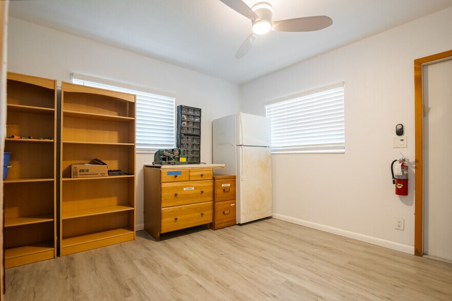 More Photos Of 412 SE 23rd St, Fort Lauderdale Medical For Sale