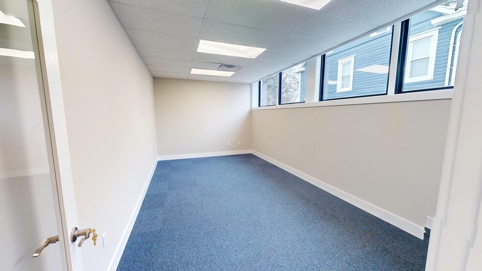 More Photos Of 13594 Monterey Ln, Blue Ridge Summit Office For Lease