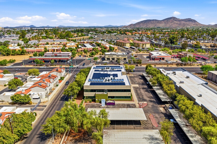 More Photos Of 2051 W Northern Ave, Phoenix Medical For Lease