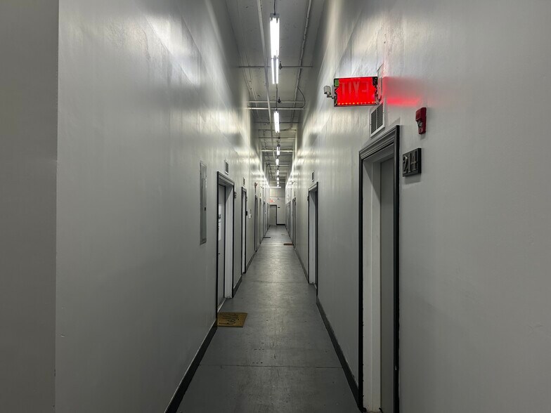 More Photos Of 1241 E Erie Ave, Philadelphia Warehouse For Sale