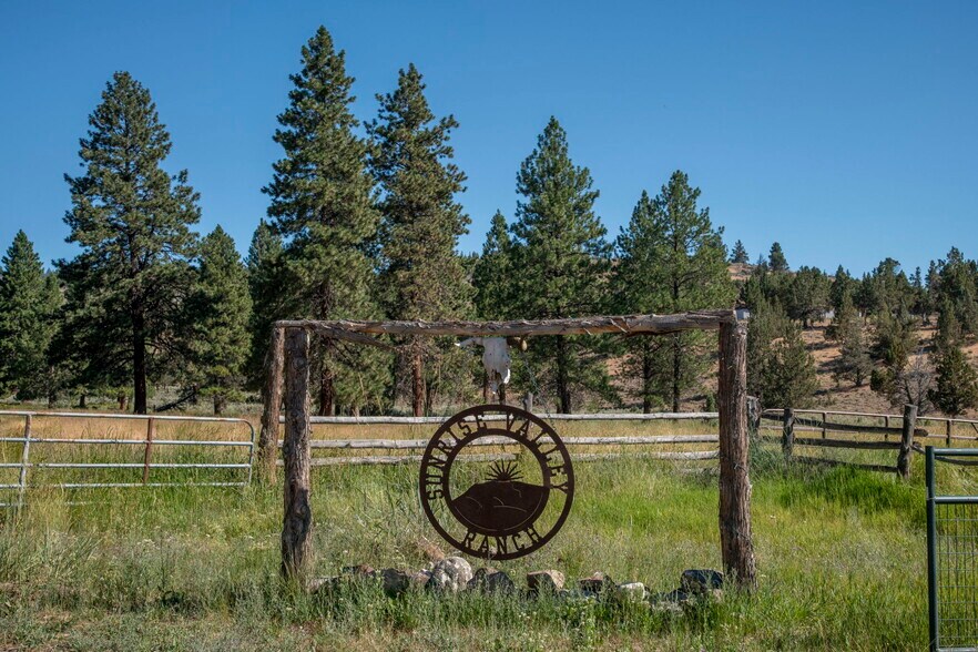 More Photos Of 32611 Tackman Rd, Prineville Land For Sale
