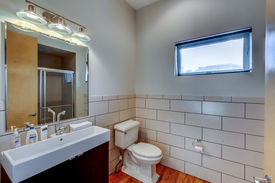 More Photos Of 1575 Gilpin St, Denver Office Residential For Sale