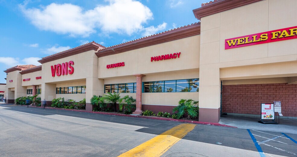 More Photos Of 825-845 College Blvd, Oceanside Unknown For Lease