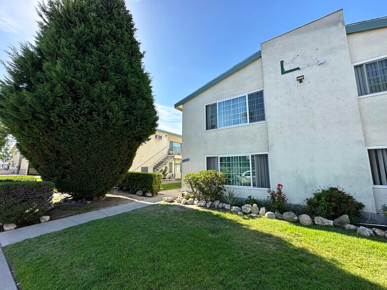 More Photos Of 10932-10952 Palma Vista Ave, Garden Grove Apartments For Sale
