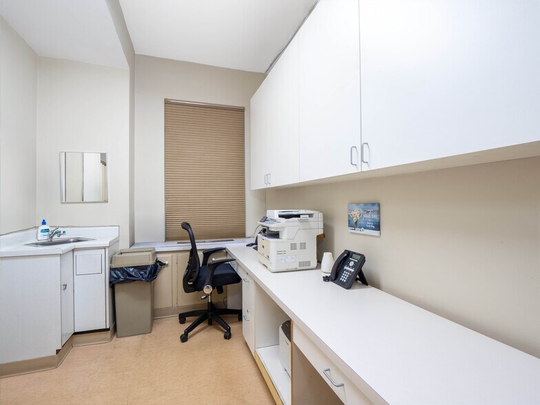 More Photos Of 23 E 79th St, New York Apartments For Sale