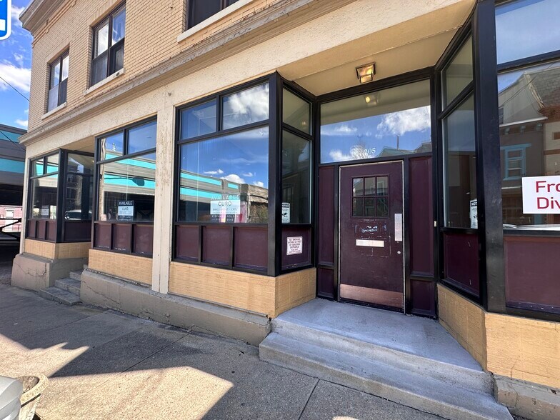 More Photos Of 203-205 W Pike St, Covington Storefront Retail Residential For Lease