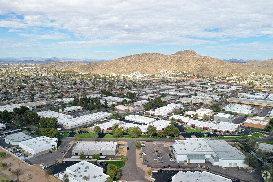 More Photos Of 2329 W Mescal St, Phoenix Unknown For Lease