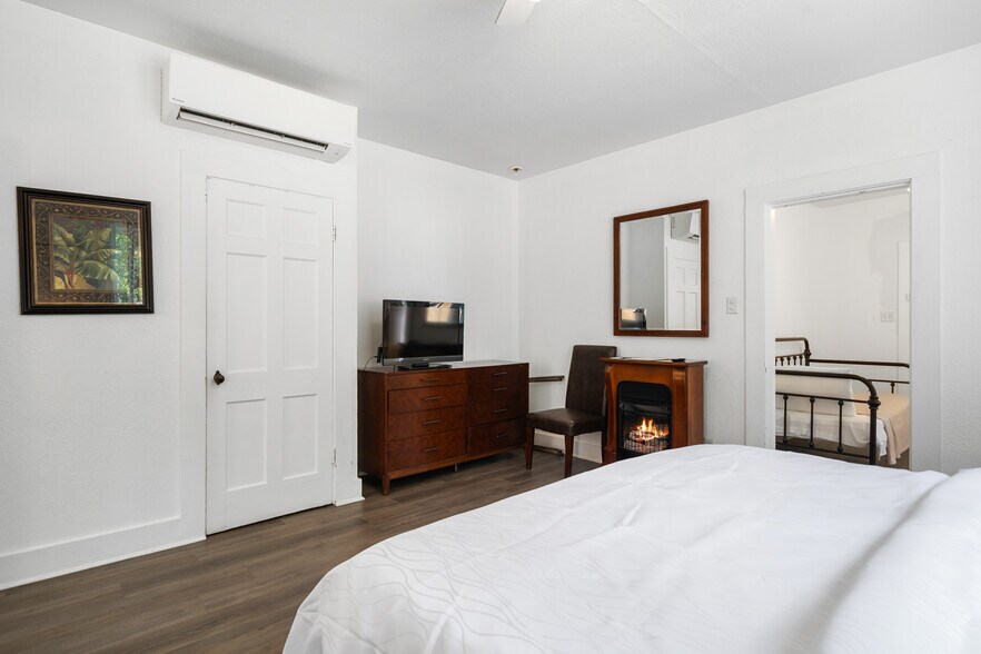 More Photos Of 741 Park Ave, Hot Springs Hotel For Sale