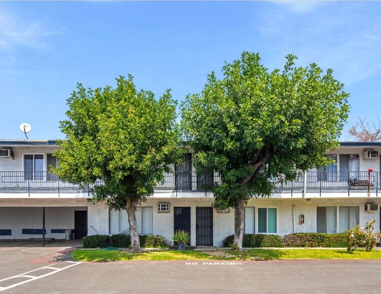 More Photos Of 2352 Leroy St, San Bernardino Apartments For Sale