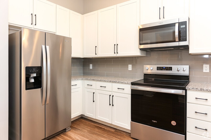 More Photos Of 201 N Church St, Mooresville Apartments For Sale