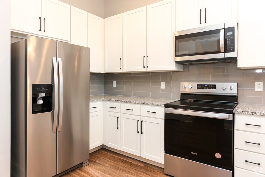 More Photos Of 201 N Church St, Mooresville Apartments For Lease
