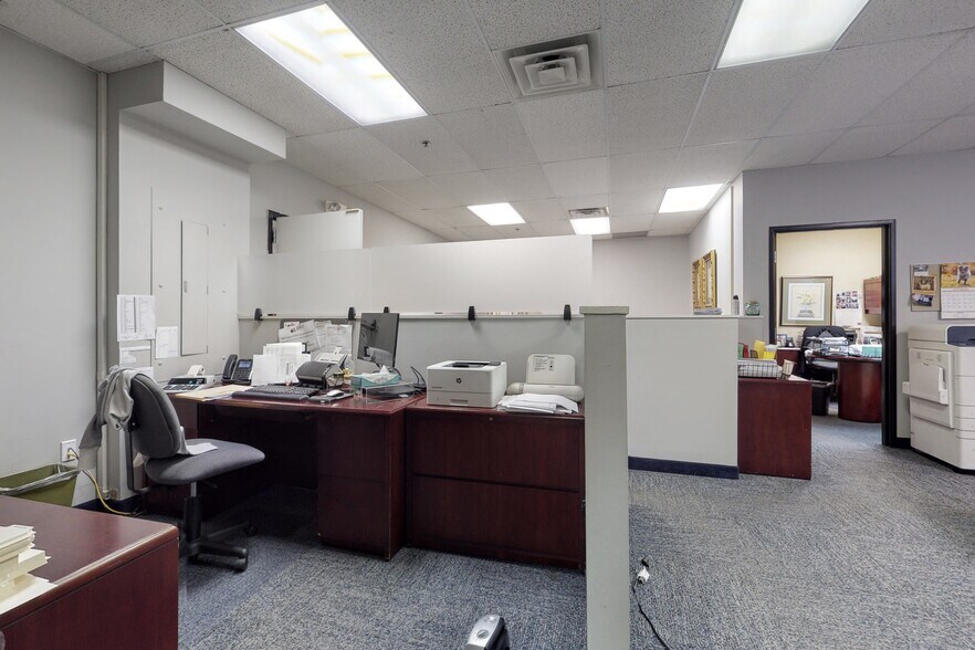 More Photos Of 2 Forest Ave, Oradell Medical For Sale