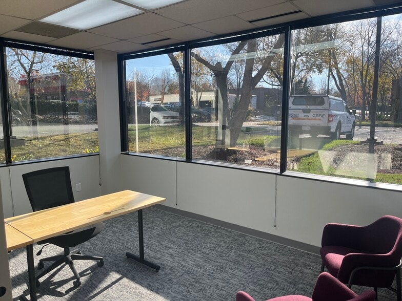 More Photos Of 1805 Sardis Rd N, Charlotte Unknown For Lease