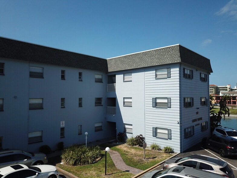 Primary Photo Of 197 116th Ave, Treasure Island Apartments For Sale