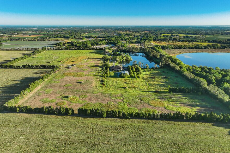 More Photos Of 701 E State Road 60, Plant City Land For Sale
