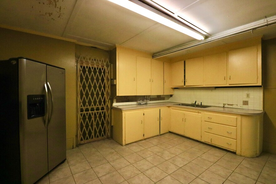 More Photos Of 3189 Main St, Buffalo Religious Facility For Sale