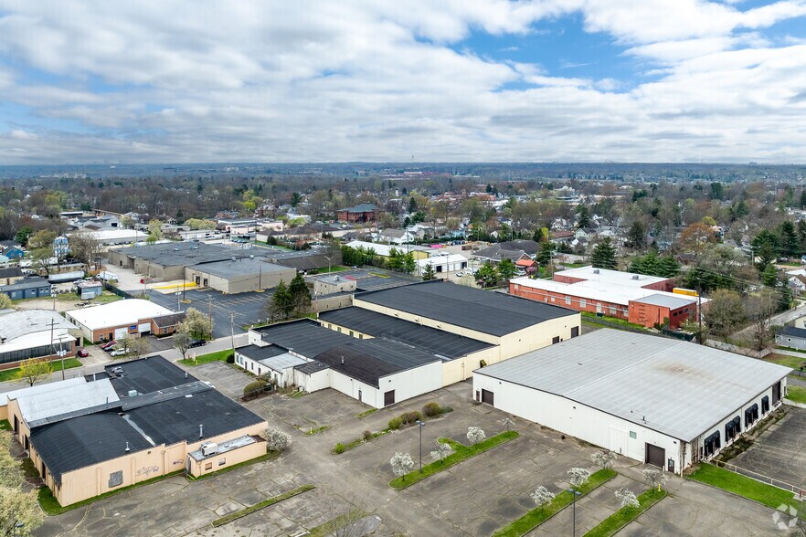 More Photos Of 170-200 E Broadway Ave, Westerville Unknown For Lease