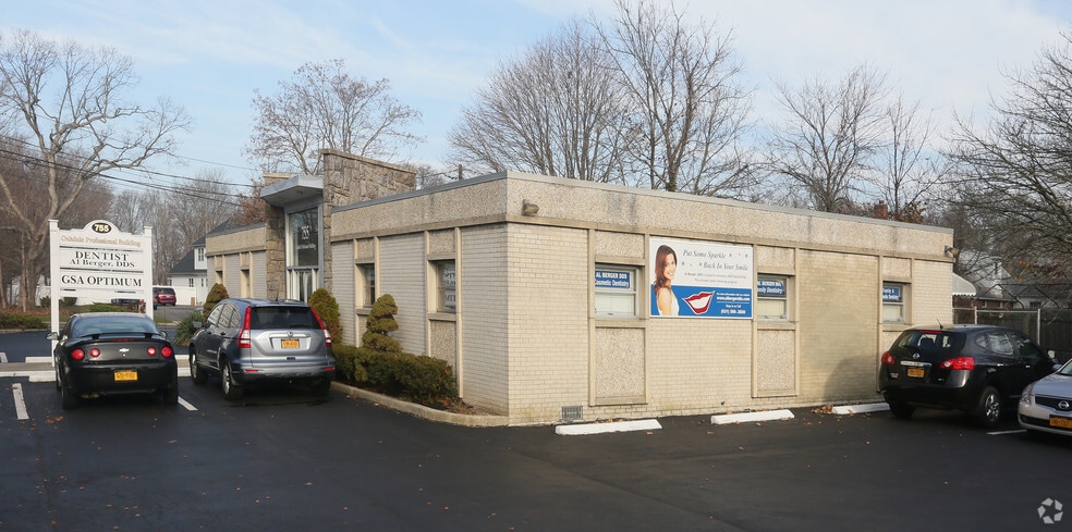 More Photos Of 755 Montauk Hwy, Oakdale Medical For Lease